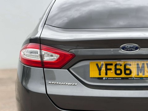 Ford Mondeo 2.0 Mondeo Titanium TDCi 5dr 42