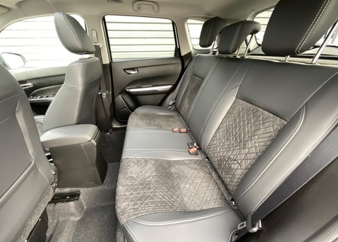 Suzuki Vitara SZ5 BOOSTERJET ALLGRIP MHEV 16