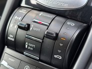 Porsche Cayenne 3.0 TD V6 Platinum Edition SUV 5dr Diesel TiptronicS 4WD Euro 6 (s/s) (262 36