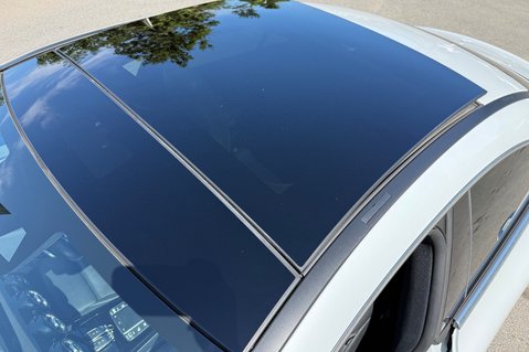 Mercedes-Benz CLA Class CLA 220 D AMG LINE PREMIUM PLUS - PANORAMIC ROOF 14