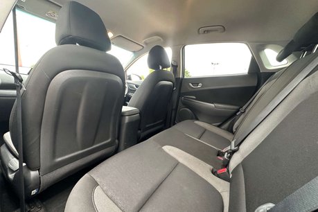 Hyundai KONA 1.0 T-GDi Play SUV 5dr Petrol Manual Euro 6 (s/s) (120 ps) 18