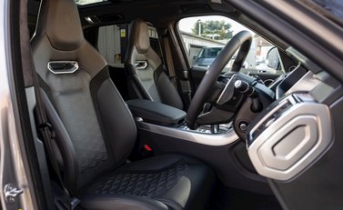 Land Rover Range Rover Sport 5.0 SVR 12