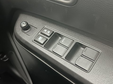 Suzuki Ignis 1.2 Dualjet MHEV SZ5 Euro 6 (s/s) 5dr 14
