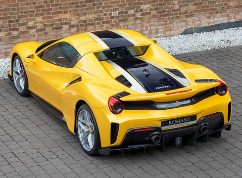 Ferrari 488 Pista Spider 10
