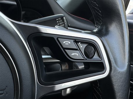 Porsche 911 C2S CONVERTIBLE 58