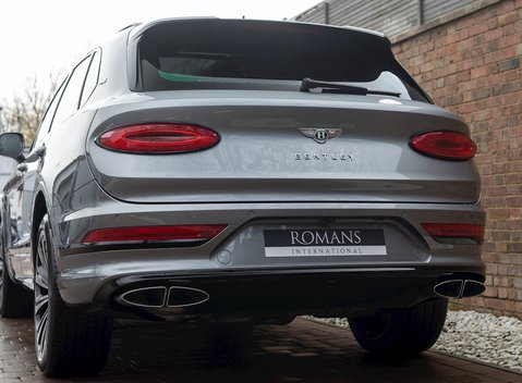 Bentley Bentayga V8 First Edition 28