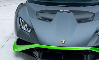 Lamborghini Huracan STO 23