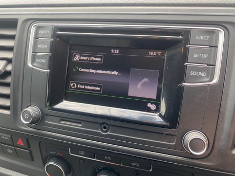 Volkswagen Transporter T30 TDI KOMBI HIGHLINE BMT 25