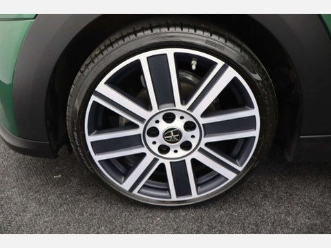 Mini Hatch 1.5 Cooper Exclusive Auto 3dr 55