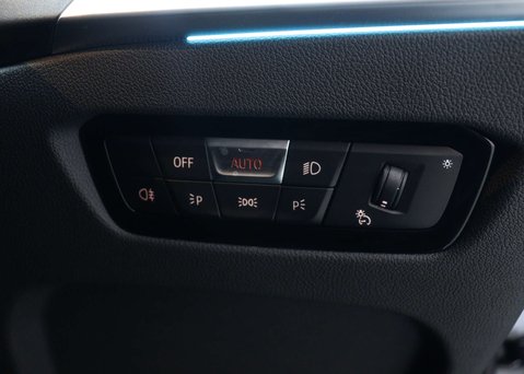 BMW 3 Series 2.0 320i M Sport Saloon 4dr Petrol Auto Euro 6 (s/s) (184 ps) 40