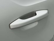 Volvo XC40 2.0 XC40 Momentum D3 5dr 31