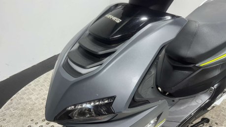 Sinnis Twist 2022 1K 50CC SCOOTER LEARNER BIKE NEW MOT SERVICED 14