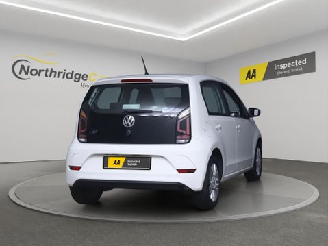 Volkswagen Up 1.0 Move up! Euro 6 5dr 9