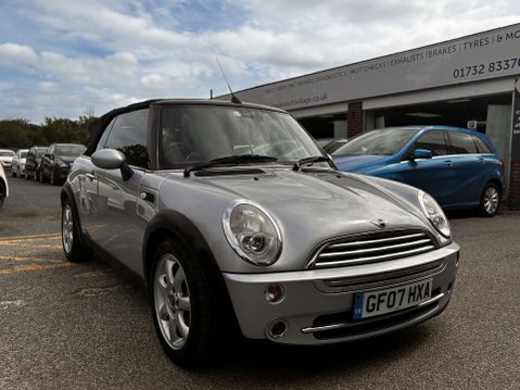 Mini Convertible 1.6 Cooper Convertible 2dr Petrol Manual Euro 3 (115 ps) 2
