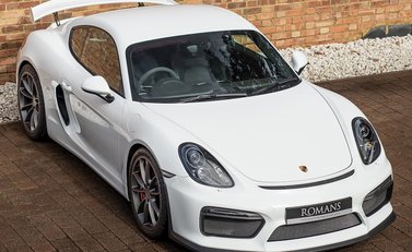 Porsche Cayman (981) GT4 8