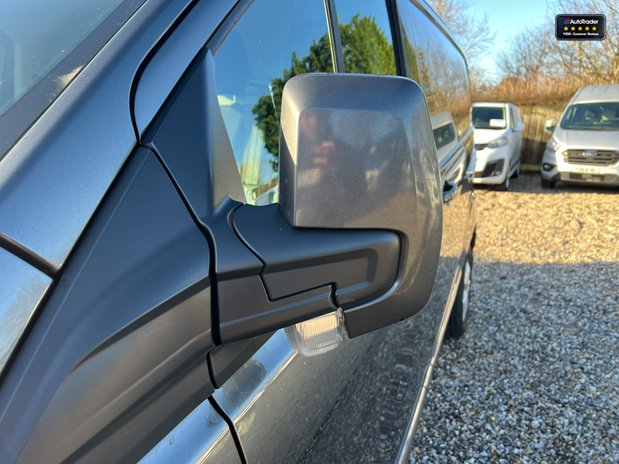 Ford Transit Custom SWB L1H1 Limited 290 Air Con Alloys Camera Nav Sensors EURO 6 NO VAT 18