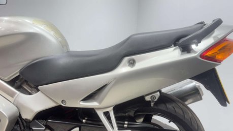 Honda VFR 1998 69K PROJECT BIKE VERY CLEAN SPARES OR REPAIR INJECTED NO VTEC 800CC 24