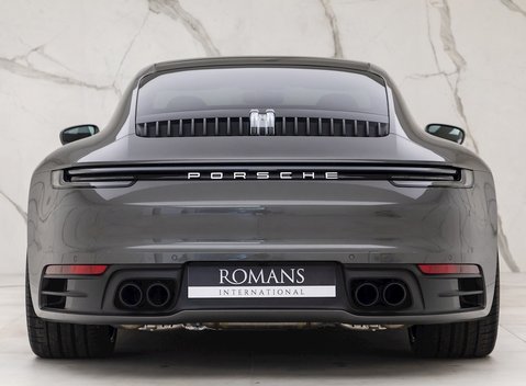 Porsche 911 Carrera S (992) 5