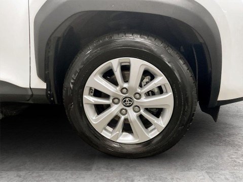 Toyota Yaris Cross 1.5 VVT-h Icon SUV 5dr Petrol Hybrid E-CVT Euro 6 (s/s) (116 ps) 10