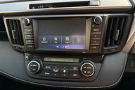 Toyota Rav 4 D-4D BUSINESS EDITION LOOK! 37000 MILES! 1 OWNER! SAT NAVIGATION 20