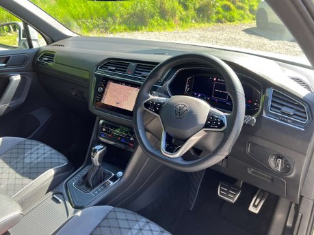 Volkswagen Tiguan 1.5 Tiguan R-Line TSi Semi-Auto 5dr 16