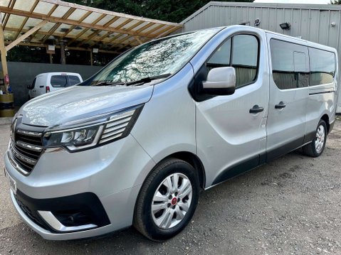 Renault Trafic 2.0 dCi LL30 Advance Minibus Double Cab 5dr Diesel EDC L2 H1 Euro 6 (s/s) ( 10