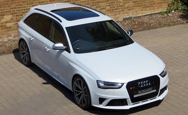 Audi RS4 Avant 3
