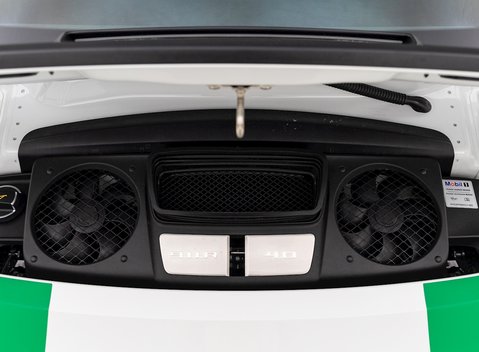 Porsche 911 R 26
