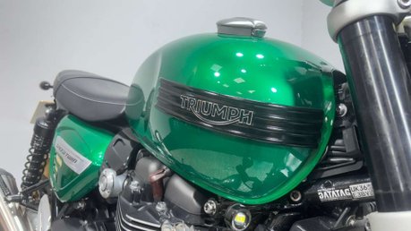 Triumph Speed Twin 2021 11K 1 OFF CUSTOM OUTSTANDING CONDITION MODERN RETRO 12