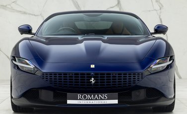 Ferrari Roma 4