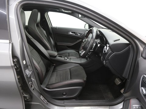 Mercedes-Benz GLA 2.0 GLA250 AMG Line (Premium Plus) 7G-DCT 4MATIC Euro 6 (s/s) 5dr 21