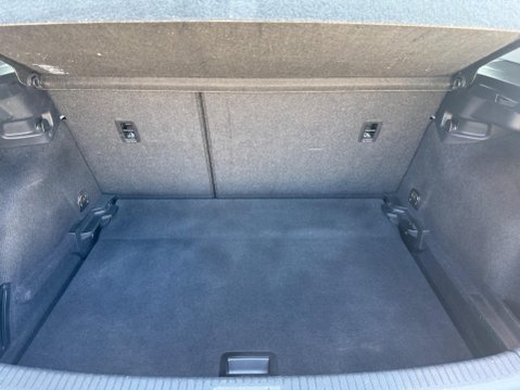 Volkswagen Golf 1.4 TSI BlueMotion Tech S Euro 5 (s/s) 5dr 39