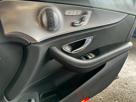 Mercedes-Benz E Class 2.0 E220d SE (Premium Plus) G-Tronic+ 4MATIC Euro 6 (s/s) 4dr 49