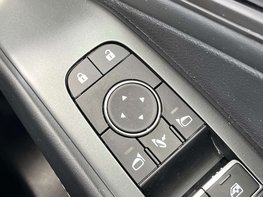 Nissan Qashqai 1.3 Qashqai N-Connecta DiG-T MHEV 5dr 58