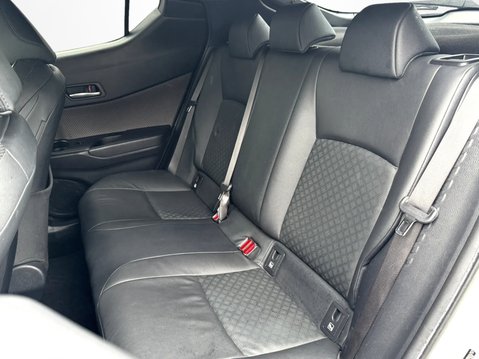 Toyota C-HR 1.8 Hybrid Excel 5dr CVT 29