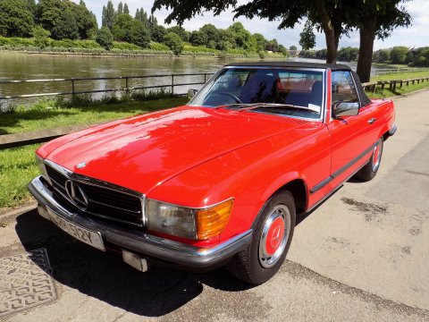 Mercedes-Benz R107 280 SL Sports 10