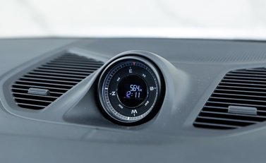 Porsche Cayenne V6 23