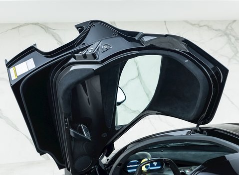 Ferrari LaFerrari 18