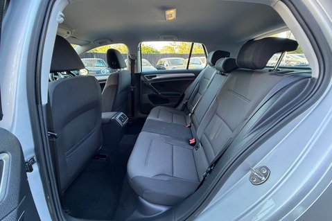 Volkswagen Golf SE TSI BMT DSG -£35 TAX-FULL VW S/HISTORY-ADAPTIVE CRUISE-2 OWNERS -NEW MOT 18
