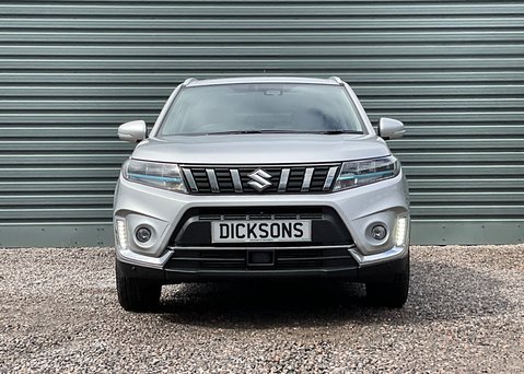 Suzuki Vitara SZ5 BOOSTERJET MHEV 8