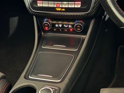 Mercedes-Benz A Class A 200 D AMG LINE PREMIUM PLUS 16