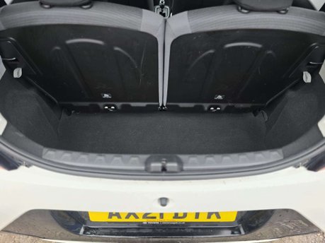 Toyota Aygo 1.0 VVT-i x-play Hatchback 5dr Petrol x-shift Euro 6 (Safety Sense) (71 ps) 8