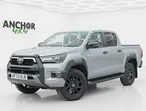 Toyota Hilux Invincible X [SOLD CR] AUTO | Camera | Nav | 2.8 LT | Euro 6 | No VAT| SEL 1