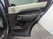 Land Rover Discovery 2.0 Discovery Luxury HSE SD4 Auto 4WD 5dr 65