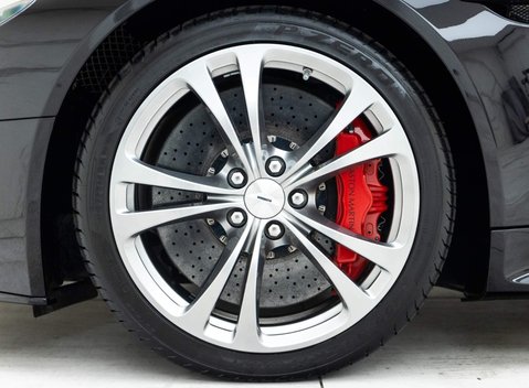 Aston Martin V12 Vantage S Roadster 23