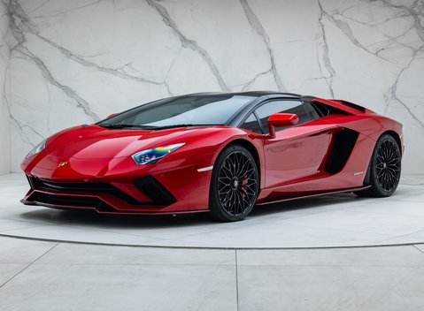 Lamborghini Aventador S LP 740-4 ROADSTER 5