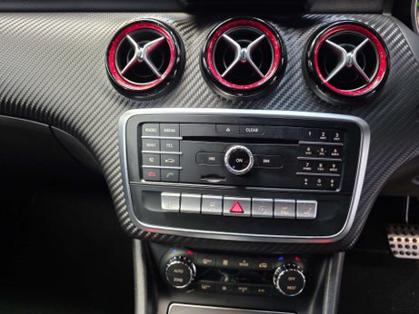 Mercedes-Benz A Class 2.0 A45 AMG Hatchback 5dr Petrol SpdS DCT 4MATIC Euro 6 (s/s) (381 ps) 37