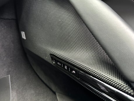 Ferrari SF90 SPIDER 87