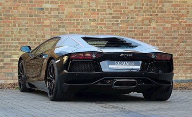 Lamborghini Aventador LP 700-4 Pirelli Edition 14