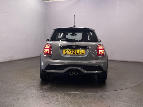 Mini Hatch 2.0 Cooper S Classic Hatchback 3dr Petrol Steptronic Euro 6 (s/s) (178 ps) 7